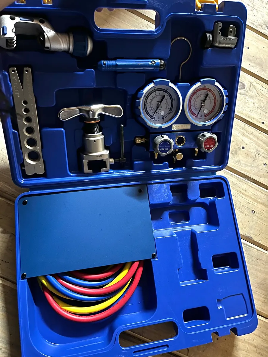 KIT MANIFOLD+HERRAMIENTAS - Imagen 2